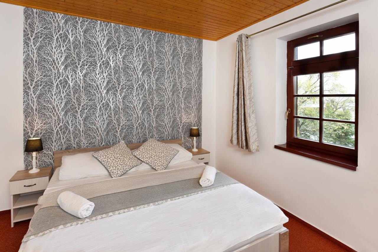 Pension Villa Kunerad วิสโซเค ดาตรี ภายนอก รูปภาพ